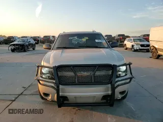 2008 Chevrolet Suburban LTZ with VIN 3GNFC16J78G204719, listed as a Copart auction lot 76814694 with 258,396 mi miles and Salvage Title. Bid and sale history available at carsss.com. Image 14.