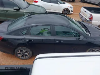 2021 Kia Forte LXS с VIN 3KPF24AD8ME265680, выставлен на аукционе IAAI как лот 42369530 с пробегом 76 678 миль миль и . История ставок и продаж доступна на DreamBid. Изображение 13.