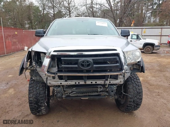 2012 Toyota Tundra 2WD Truck with VIN 5TFRM5F14CX038187, listed as a IAAI auction lot 41521633 with 187,039 mi miles. Bid and sale history available at carsss.com. Image 13.