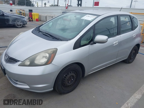 2013 Honda Fit with VIN JHMGE8H38DC002109, listed as a IAAI auction lot 42067257 with 305,739 mi miles. Bid and sale history available at carsss.com. Image 17.