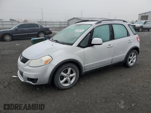 2008 Suzuki SX4 with VIN JS2YB413185110475, listed as a Copart auction lot 81915224 with 124,683 mi miles and Salvage Title. Bid and sale history available at carsss.com. Image 1.