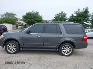 2015 Ford Expedition Limited with VIN 1FMJU1KT2FEF07608, listed as a IAAI auction lot 42360792 with 139,993 mi miles and . Bid and sale history available at DreamBid. Image 14.