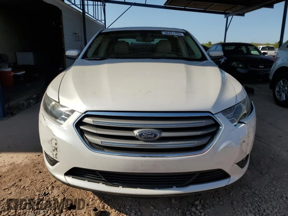 2017 Ford Taurus SEL with VIN 1FAHP2E82HG126054, listed as a Copart auction lot 58331705 with 71,801 mi miles and Salvage title. Bid and sale history available at DreamBid. Image 5.