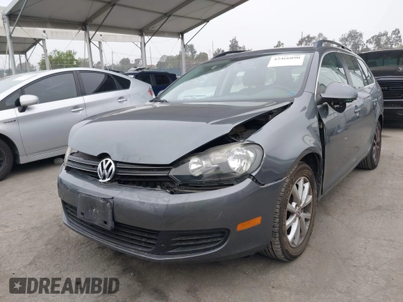 2010 Volkswagen Jetta с VIN 3VWTZ8AJ1AM641503, выставлен на аукционе IAAI как лот 42466090 с пробегом 83 804 миль миль и . История ставок и продаж доступна на DreamBid. Изображение 17.