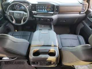 2024 Chevrolet Silverado 3500HD High Country with VIN 1GC4YVEY5RF208181, listed as a Copart auction lot 75567864 with 21,868 mi miles and Salvage Title. Bid and sale history available at carsss.com. Image 8.