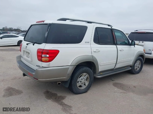 2004 Toyota Sequoia SR5 with VIN 5TDZT34A44S234566, listed as a IAAI auction lot 41594779 with 249,820 mi miles. Bid and sale history available at carsss.com. Image 4.