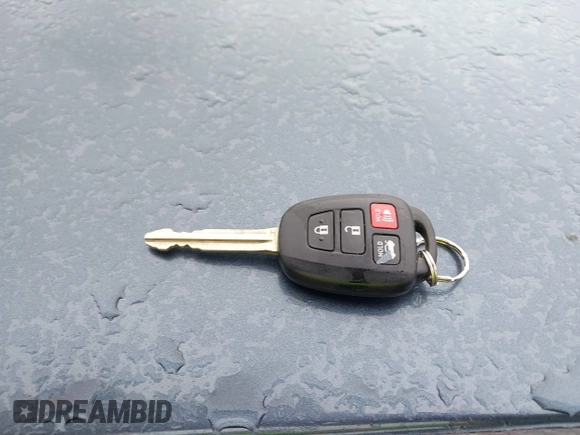 2019 Toyota Corolla L z VIN 2T1BURHE0KC167730, wystawiony jako IAAI lot #42335994 z przebiegiem 89 251 mil mil oraz . Historia ofert i sprzedaży dostępna na DreamBid. Obrazek 11.