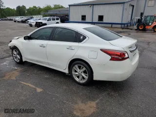 2013 Nissan Altima 2.5 S with VIN 1N4AL3AP7DN484224, listed as a Copart auction lot 51225465 with 259,984 mi miles and Salvage Title. Bid and sale history available at carsss.com. Image 2.