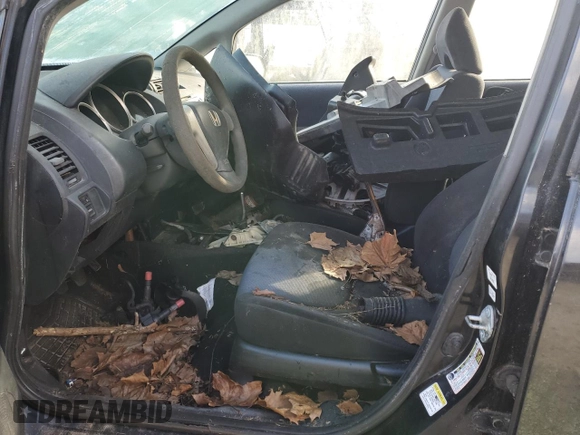 2007 Honda Fit z VIN JHMGD37407S001286, wystawiony jako Copart lot #85976584 z przebiegiem Nie podano mil oraz Czysty tytuł • Clean title. Historia ofert i sprzedaży dostępna na DreamBid. Obrazek 7.