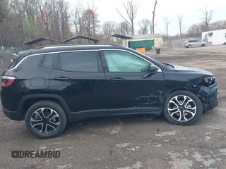 2022 Jeep Compass High Altitude with VIN 3C4NJDCB1NT108788, listed as a IAAI auction lot 41917869 with 77,359 mi miles and . Bid and sale history available at DreamBid. Image 13.