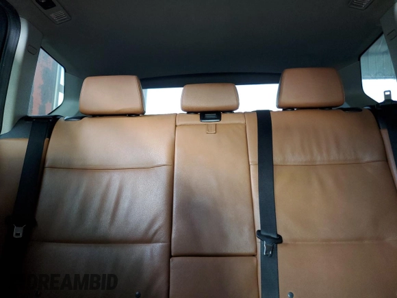 2016 BMW X3 sDrive28i z VIN 5UXWZ7C54G0R32940, wystawiony jako Copart lot #54268095 z przebiegiem 93 109 mil mil oraz Nie do naprawy • Non repairable. Historia ofert i sprzedaży dostępna na DreamBid. Obrazek 10.
