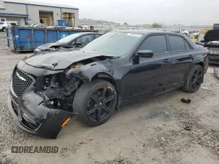 2019 Chrysler 300 with VIN 2C3CCAGG8KH603648, listed as a Copart auction lot 79420124 with 103,699 mi miles and Salvage Title. Bid and sale history available at carsss.com. Image 1.