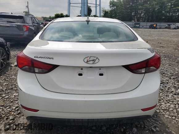 2015 Hyundai Elantra SE with VIN 5NPDH4AEXFH634911, listed as a Copart auction lot 62707805 with 133,676 mi miles and Salvage title. Bid and sale history available at DreamBid. Image 6.