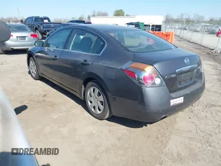 2009 Nissan Altima SL with VIN 1N4AL21E49N505305, listed as a IAAI auction lot 41792665 with 164,592 mi miles and . Bid and sale history available at DreamBid. Image 3.