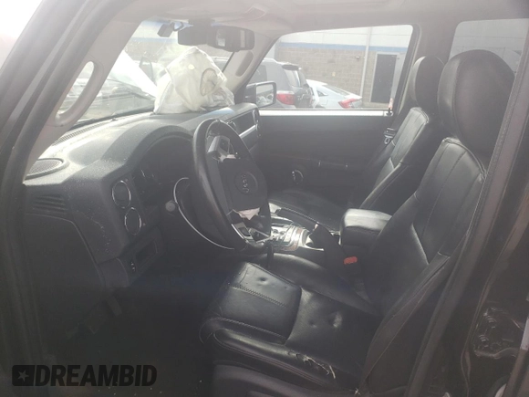 2010 Jeep Commander Limited with VIN 1J4RG5GTXAC113187, listed as a Copart auction lot 51625974 with Not provided miles and Non repairable. Bid and sale history available at DreamBid. Image 7.