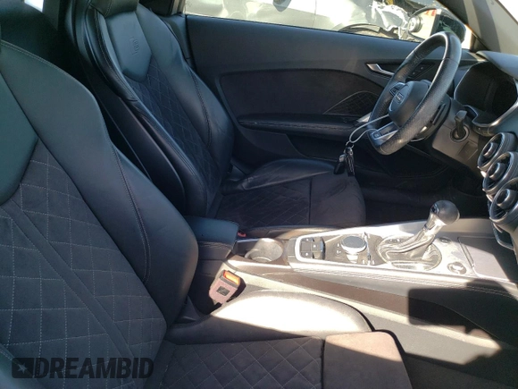 2018 Audi TT Roadster с VIN TRUT5CFV2J1014552, выставлен на аукционе Copart как лот 45641123 с пробегом 45 471 миль миль и . История ставок и продаж доступна на DreamBid. Изображение 10.