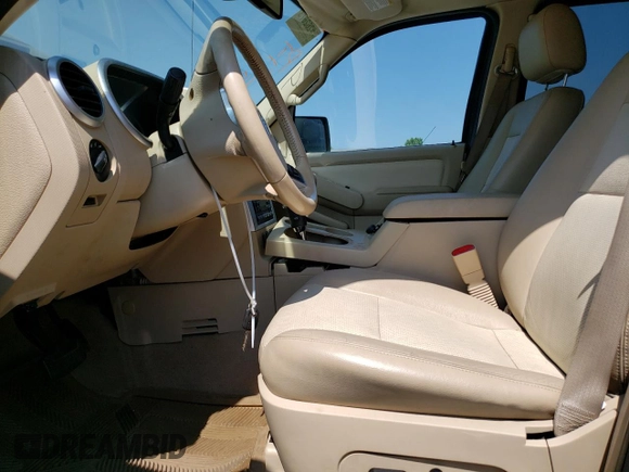 2006 Mercury Mountaineer Luxury with VIN 4M2EU47E76UJ06217, listed as a Copart auction lot 56791743 with 109,387 mi miles and Salvage Title. Bid and sale history available at carsss.com. Image 7.