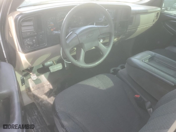 2005 Chevrolet Silverado 1500 Work Truck with VIN 1GCEC14X55Z102858, listed as a Copart auction lot 42790895 with NaN miles and Salvage Title. Bid and sale history available at carsss.com. Image 8.