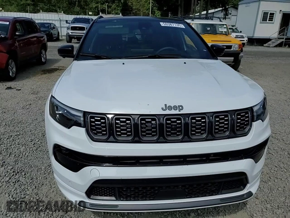2024 Jeep Compass Limited with VIN 3C4NJDCN2RT135322, listed as a Copart auction lot 59387135 with 3,403 mi miles and Salvage title. Bid and sale history available at DreamBid. Image 14.