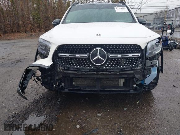 2023 Mercedes-Benz GLB 250 с VIN W1N4M4HB9PW308660, выставлен на аукционе IAAI как лот 41864309 с пробегом 32 542 миль миль и . История ставок и продаж доступна на DreamBid. Изображение 6.