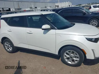 2024 Kia Soul S with VIN KNDJ23AU2R7913249, listed as a IAAI auction lot 42133638 with 22,663 mi miles and . Bid and sale history available at DreamBid. Image 14.