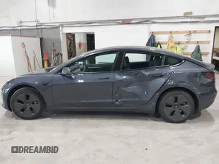 2023 Tesla Model 3 с VIN 5YJ3E1EA3PF705909, выставлен на аукционе IAAI как лот 42519796 с пробегом 13 989 миль миль и . История ставок и продаж доступна на DreamBid. Изображение 13.