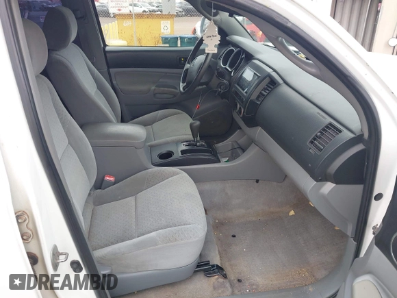 2008 Toyota Tacoma PreRunner with VIN 5TEJU62N48Z524414, listed as a IAAI auction lot 41960081 with 128,128 mi miles and . Bid and sale history available at DreamBid. Image 5.