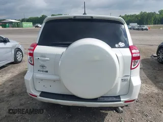 2012 Toyota RAV4 Limited с VIN 2T3DF4DV2CW241264, выставлен на аукционе IAAI как лот 42296561 с пробегом 192 544 миль миль и . История ставок и продаж доступна на DreamBid. Изображение 16.