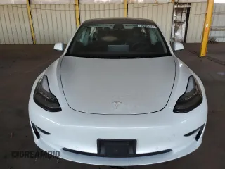 2019 Tesla Model 3 Mid Range with VIN 5YJ3E1EA0KF435613, listed as a Copart auction lot 86916314 with 25,663 mi miles and Salvage Title. Bid and sale history available at carsss.com. Image 5.