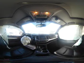 2014 Toyota Highlander XLE z VIN 5TDJKRFH9ES039366, wystawiony jako IAAI lot #41779728 z przebiegiem 156 933 mil mil oraz . Historia ofert i sprzedaży dostępna na DreamBid. Obrazek 17.