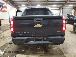 2010 Chevrolet Avalanche LTZ with VIN 3GNVKGE04AG187183, listed as a Copart auction lot 51828355 with 157,706 mi miles and Salvage title. Bid and sale history available at DreamBid. Image 6.