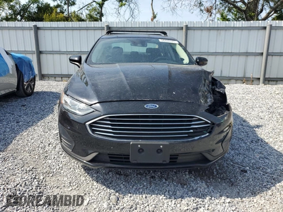 2020 Ford Fusion SE z VIN 3FA6P0HD8LR132155, wystawiony jako Copart lot #58488375 z przebiegiem 39 866 mil mil oraz Szkoda całkowita • Salvage title. Historia ofert i sprzedaży dostępna na DreamBid. Obrazek 5.