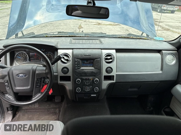 2014 Ford F-150 XL with VIN 1FTFW1ET9EFB16013, listed as a Copart auction lot 55620795 with 231,203 mi miles and Clean Title. Bid and sale history available at carsss.com. Image 9.
