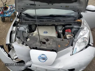 2016 Nissan LEAF S with VIN 1N4AZ0CPXGC300632, listed as a Copart auction lot 73519553 with 71,086 mi miles. Bid and sale history available at carsss.com. Image 11.