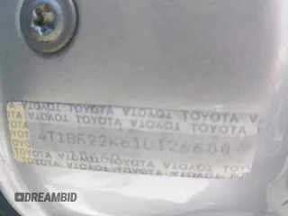 2001 Toyota Camry LE z VIN 4T1BF22K61U126600, wystawiony jako IAAI lot #42175093 z przebiegiem 294 276 mil mil oraz . Historia ofert i sprzedaży dostępna na DreamBid. Obrazek 9.