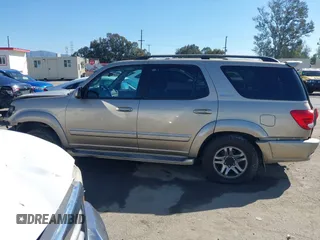 2005 Toyota Sequoia Limited with VIN 5TDZT38A05S252493, listed as a IAAI auction lot 41637977 with 244,217 mi miles and . Bid and sale history available at DreamBid. Image 15.