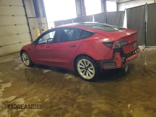 2022 Tesla Model 3 z VIN 5YJ3E1EA9NF290379, wystawiony jako Copart lot #58964045 z przebiegiem 132 105 mil mil oraz Czysty tytuł • Clean title. Historia ofert i sprzedaży dostępna na DreamBid. Obrazek 2.