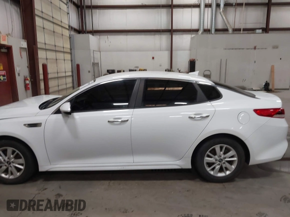 2018 Kia Optima LX with VIN 5XXGT4L38JG212678, listed as a IAAI auction lot 42068950 with 75,025 mi miles and . Bid and sale history available at carsss.com. Image 14.