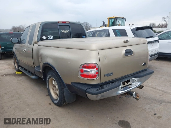 2000 Ford F-150 XL z VIN 1FTRX07W8YKA26326, wystawiony jako IAAI lot #41684242 z przebiegiem 222 808 mil mil oraz . Historia ofert i sprzedaży dostępna na DreamBid. Obrazek 3.