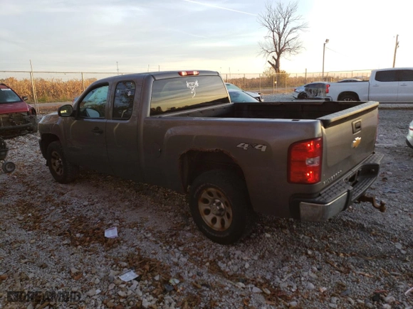 2013 Chevrolet Silverado 1500 Work Truck with VIN 1GCRKPEA1DZ139177, listed as a Copart auction lot 77972924 with 107,737 mi miles and Clean Title. Bid and sale history available at carsss.com. Image 2.