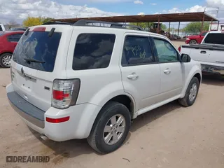 2010 Mercury Mariner with VIN 4M2CN8BG5AKJ21212, listed as a IAAI auction lot 41917427 with 385,476 mi miles. Bid and sale history available at carsss.com. Image 4.