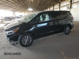 2019 Kia Sedona L with VIN KNDMA5C13K6559221, listed as a Copart auction lot 85486564 with 130,248 mi miles and Salvage Title. Bid and sale history available at carsss.com. Image 1.