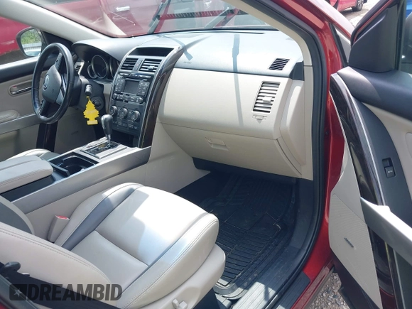 2011 Mazda CX-9 Grand Touring with VIN JM3TB3DA5B0316595, listed as a IAAI auction lot 42849889 with 232,619 mi miles and . Bid and sale history available at DreamBid. Image 5.