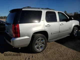 2010 GMC Yukon SLT with VIN 1GKUKCE08AR110401, listed as a Copart auction lot 75744184 with 39,998 mi miles and Clean Title. Bid and sale history available at carsss.com. Image 3.