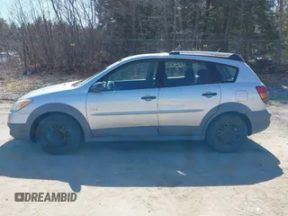2007 Pontiac Vibe with VIN 5Y2SL65807Z427945, listed as a IAAI auction lot 42092638 with 230,417 mi miles. Bid and sale history available at carsss.com. Image 12.