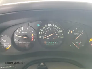 1998 Buick Regal GS with VIN 2G4WF5212W1497413, listed as a Copart auction lot 80577514 with 211,171 mi miles and Salvage Title. Bid and sale history available at carsss.com. Image 9.