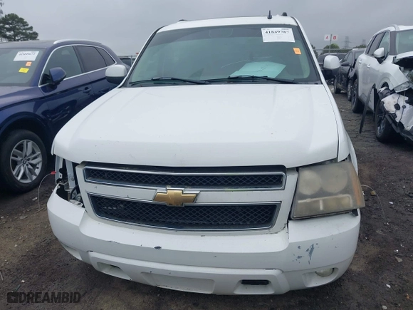 2007 Chevrolet Suburban LTZ with VIN 3GNFC160X7G132811, listed as a IAAI auction lot 41849787 with 1 mi miles. Bid and sale history available at carsss.com. Image 12.