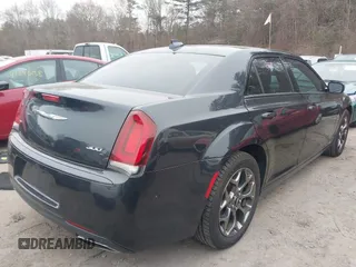2015 Chrysler 300 with VIN 2C3CCAGG5FH814392, listed as a IAAI auction lot 41239339 with 142,046 mi miles. Bid and sale history available at carsss.com. Image 4.