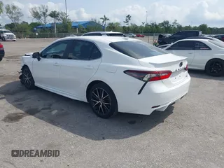 2022 Toyota Camry SE with VIN 4T1T11AK7NU668664, listed as a IAAI auction lot 41861383 with 7,843 mi miles. Bid and sale history available at carsss.com. Image 3.