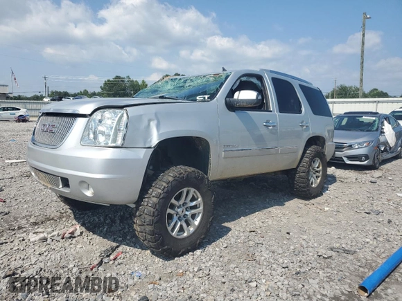2011 GMC Yukon Denali with VIN 1GKS2EEF8BR127725, listed as a Copart auction lot 66372264 with 154,932 mi miles and Salvage Title. Bid and sale history available at carsss.com. Image 1.